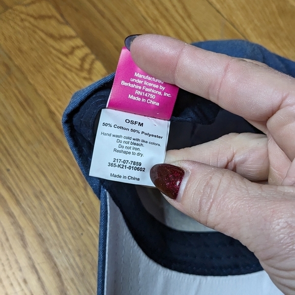 Disney Junior OSFM Minnie‎ Embroidered Snap Back Baseball Hat - Picture 7 of 7